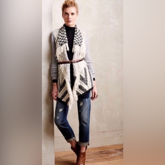 ANTHROPOLOGIE MOTH AMBA FRINGED CARDIGAN - Picture 2 of 9